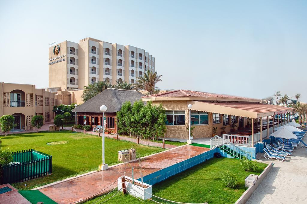 Sharjah Carlton Hotel Exterior photo